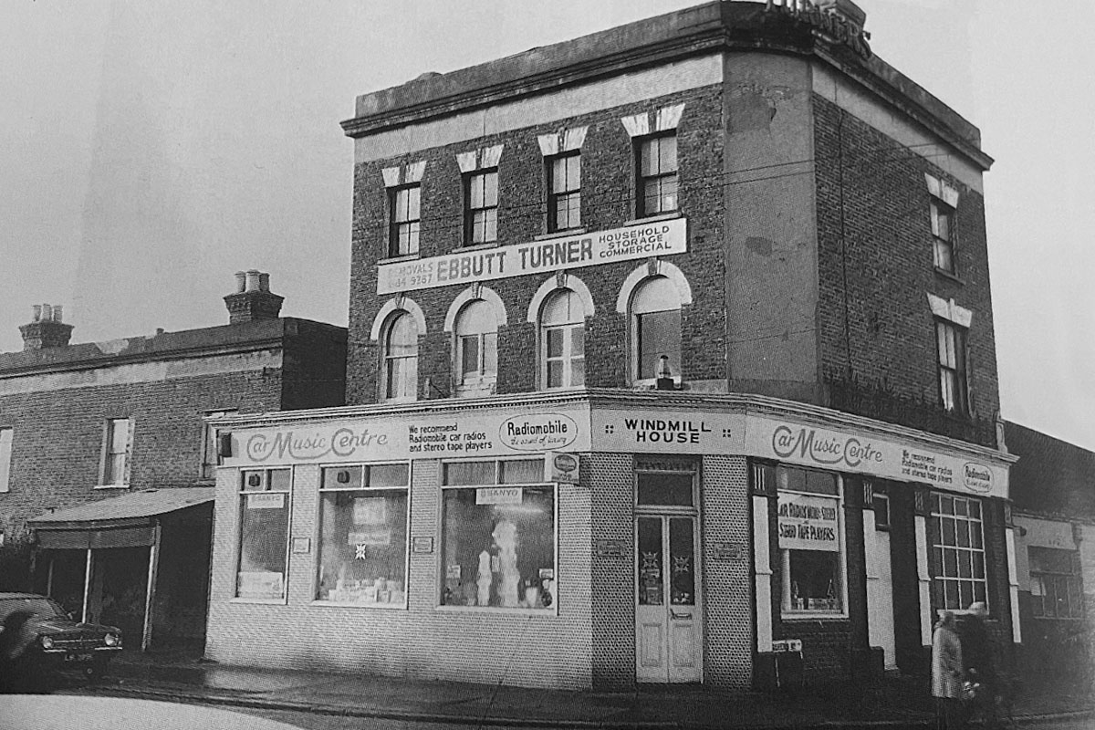 Grammer original Premises